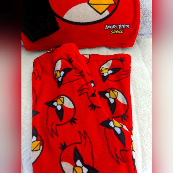 Red Angry birds PJ'S - Picture 3 of 4